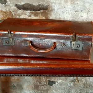 Antique Suitcase £15