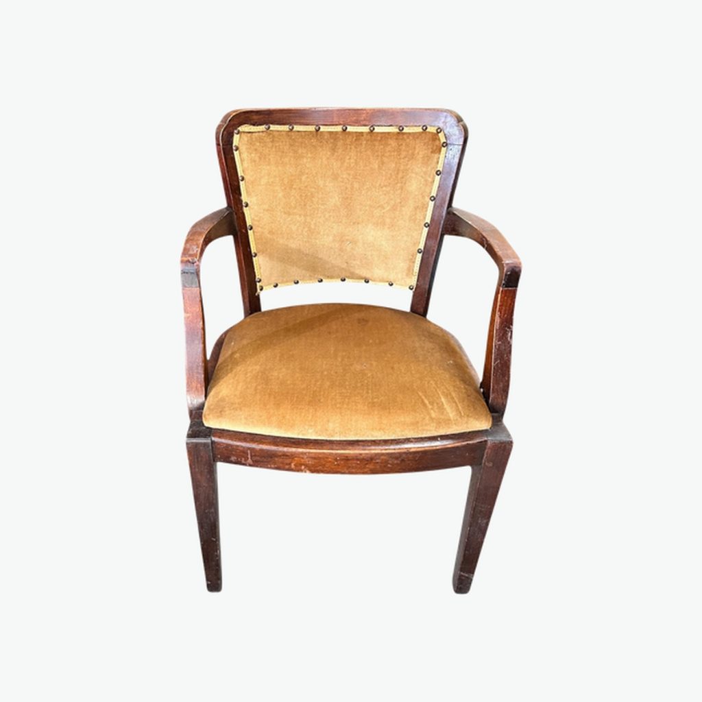 Antique ochre Armchair